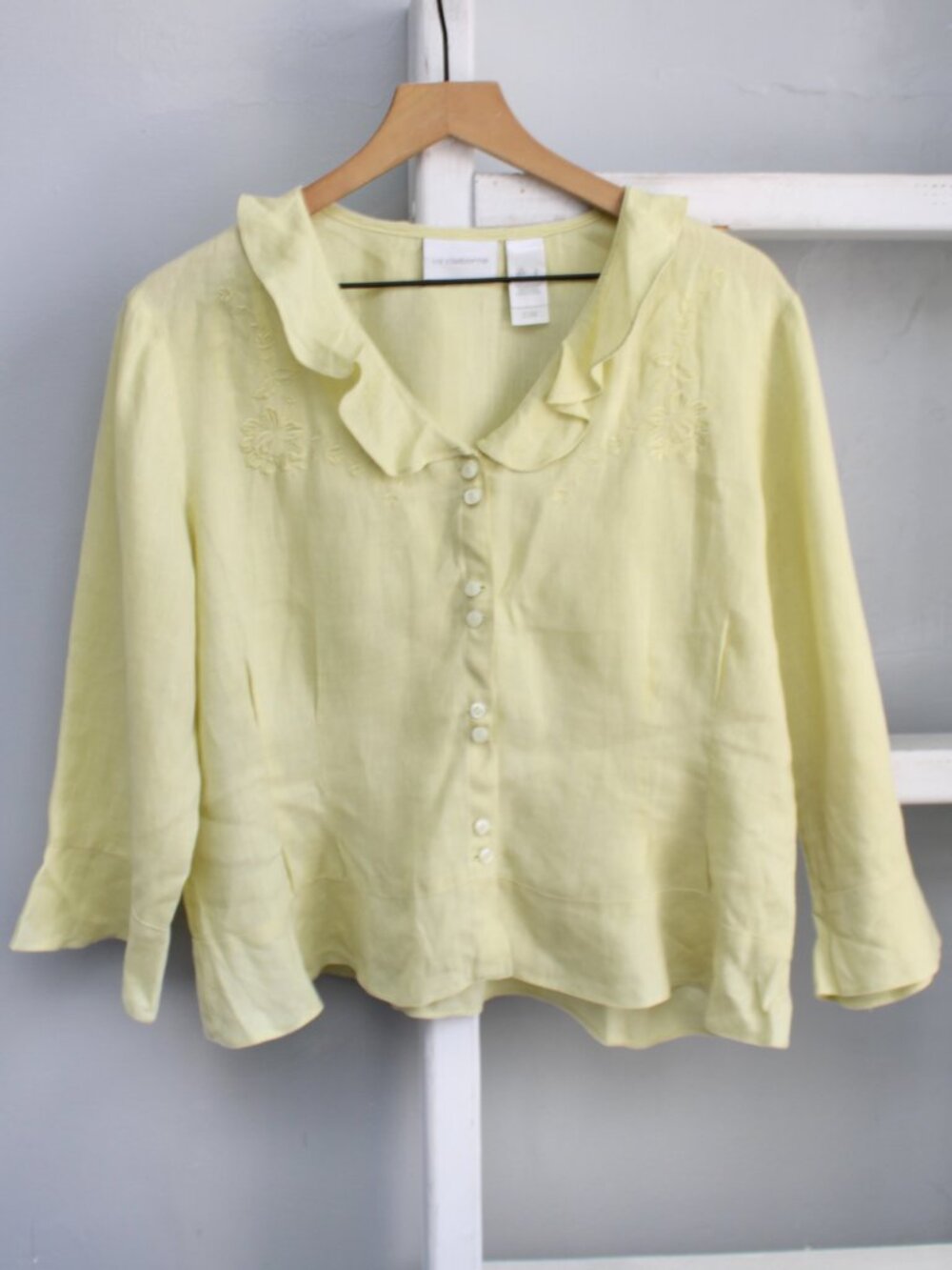 Liz Claiborne Yellow Green Linen Floral Embroidery Ruffle Button-Up Blouse Large - Picture 4 of 6